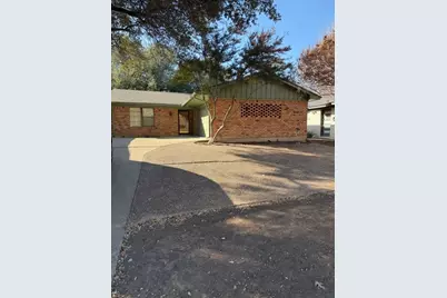 2728 McCart Avenue, Fort Worth, TX 76110 - Photo 1