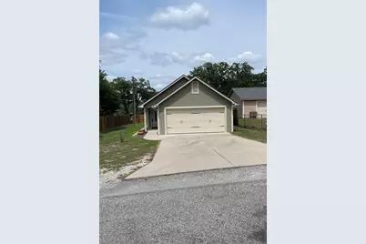 719 Harness Trail, Granbury, TX 76049 - Photo 1