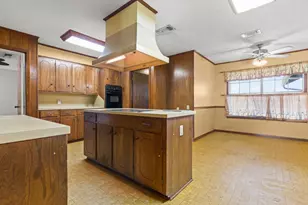 6404 Black Gum Rd, Gilmer, TX 75644 - Photo 9