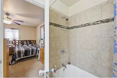 2113 Harris Lane, Haltom City, TX 76117 - Photo 27