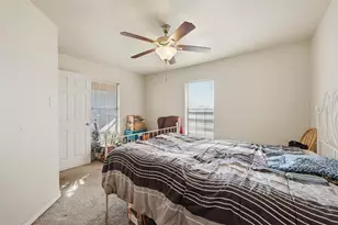 2113 Harris Ln, Haltom City, TX 76117 - Photo 7