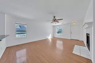 1307 Hayes St, Cedar Hill, TX 75104 - Photo 5