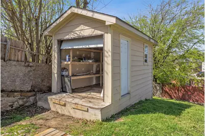 1307 Hayes Street, Cedar Hill, TX 75104 - Photo 21