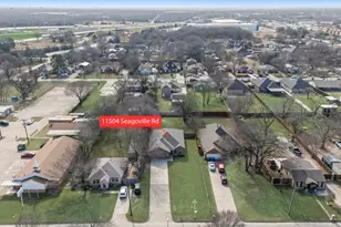 11504 Seagoville Rd, Balch Springs, TX 75180 - Photo 21