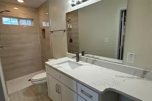 10914 Stinson Dr, Dallas, TX 75253 - Photo 5