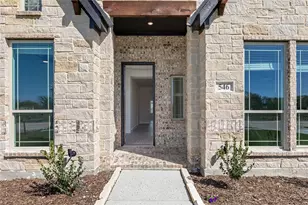 546 Hearthstone Blvd, Red Oak, TX 75154 - Photo 3