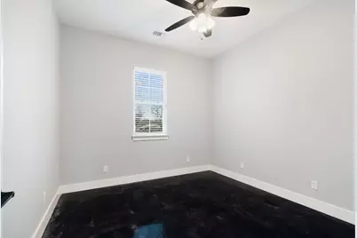 535 E Fairview St, Blossom, TX 75416 - Photo 19