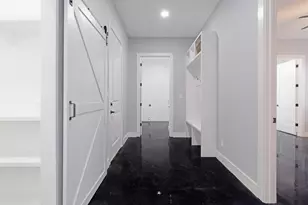 535 E Fairview St, Blossom, TX 75416 - Photo 13