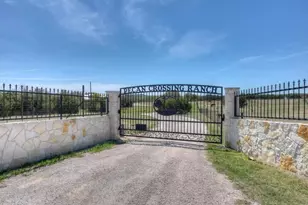 6101 Cr 208, Lampasas, TX 76550 - Photo 3