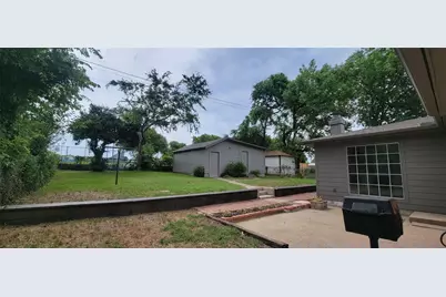 13230 Nestle Drive, Farmers Branch, TX 75234 - Photo 9