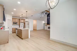 725 Haynie Dr, Runaway Bay, TX 76426 - Photo 25