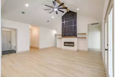 725 Haynie Drive, Runaway Bay, TX 76426 - Photo 13