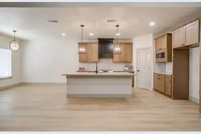 725 Haynie Drive, Runaway Bay, TX 76426 - Photo 19