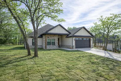 725 Haynie Drive, Runaway Bay, TX 76426 - Photo 9