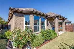 3520 Tulip Dr, Aubrey, TX 76227 - Photo 21