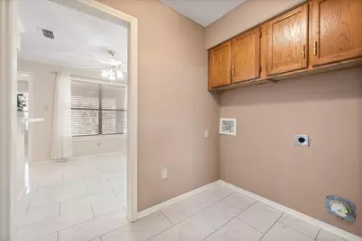 2137 Chapel Downs Drive, Arlington, TX 76017 - Photo 31