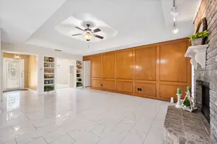 2137 Chapel Downs Dr, Arlington, TX 76017 - Photo 5