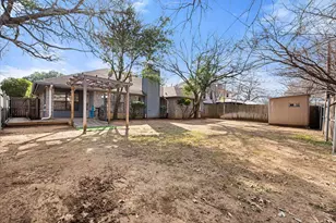 2137 Chapel Downs Dr, Arlington, TX 76017 - Photo 33