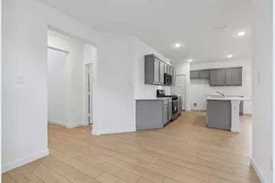 2715 Parkside Trail, Princeton, TX 75407 - Photo 9