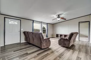 850 Hcr 3138 S, Bynum, TX 76631 - Photo 15