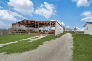 850 Hcr 3138 S, Bynum, TX 76631 - Photo 7