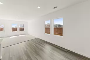 14204 Coness, Pilot Point, TX 76258 - Photo 15