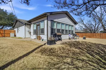 908 Darnell Avenue, Benbrook, TX 76126 - Photo 23