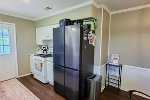 325 Clary Dr, Mesquite, TX 75149 - Photo 9