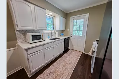 325 Clary Drive, Mesquite, TX 75149 - Photo 7