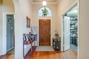 729 W Bend Blvd, Burleson, TX 76028 - Photo 5