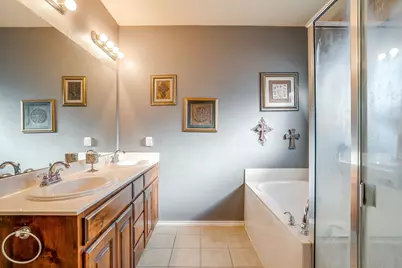 729 W Bend Boulevard, Burleson, TX 76028 - Photo 23