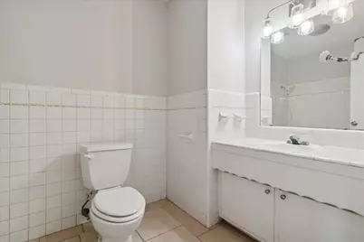 852 W Redbud Drive, Hurst, TX 76053 - Photo 19