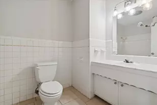 852 W Redbud Dr, Hurst, TX 76053 - Photo 19