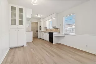 852 W Redbud Dr, Hurst, TX 76053 - Photo 9