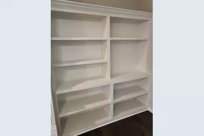 1905 Libby Lane, Grand Prairie, TX 75050 - Photo 7