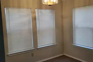 1905 Libby Ln, Grand Prairie, TX 75050 - Photo 5