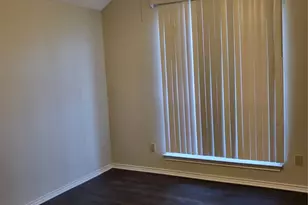 1905 Libby Ln, Grand Prairie, TX 75050 - Photo 9