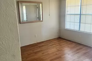 1724 W Sanford St, Arlington, TX 76012 - Photo 15