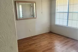 1724 W Sanford St, Arlington, TX 76012 - Photo 15