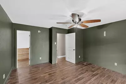 4600 Hunters Glen Court, Granbury, TX 76048 - Photo 29