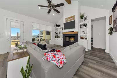 1040 Agnes N, Springtown, TX 76082 - Photo 5