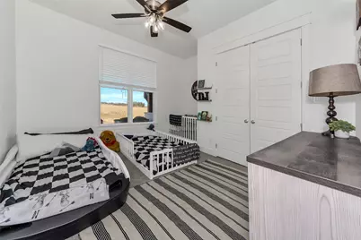 1040 Agnes N, Springtown, TX 76082 - Photo 29