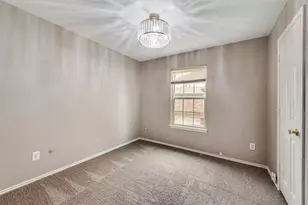 9408 Cedar Run Dr, Dallas, TX 75227 - Photo 23