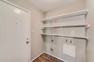 9408 Cedar Run Dr, Dallas, TX 75227 - Photo 15