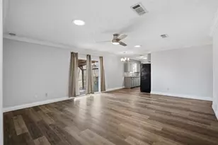 7017 Crabtree Ln, North Richland Hills, TX 76182 - Photo 11