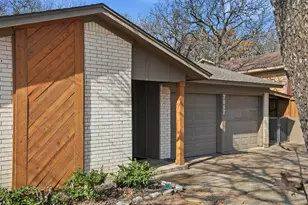 7017 Crabtree Ln, North Richland Hills, TX 76182 - Photo 9