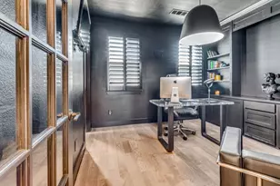 2537 El Camino Ln, Dallas, TX 75212 - Photo 17