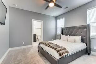 2537 El Camino Ln, Dallas, TX 75212 - Photo 13