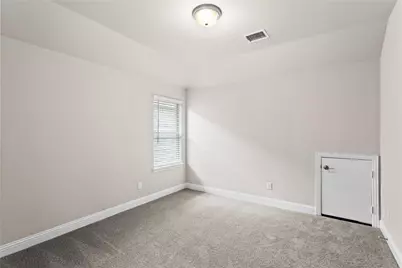 175 McCartt Drive, Lewisville, TX 75067 - Photo 11