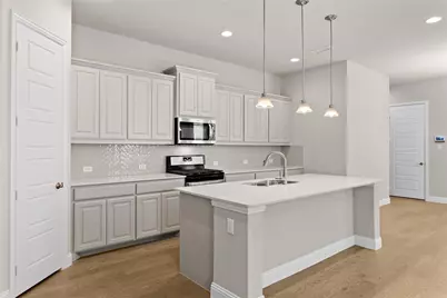 175 McCartt Drive, Lewisville, TX 75067 - Photo 7